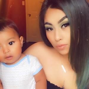 Meet your Posher, Yolanda